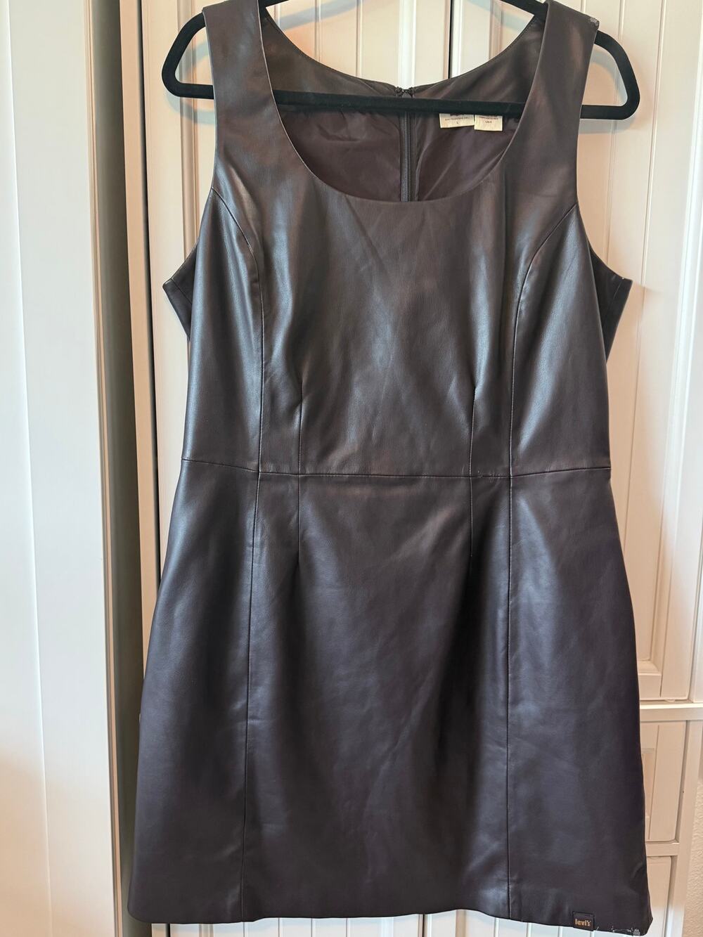 Levi's Penny faux leather dress chocolate plumb size Large - Good Condition.